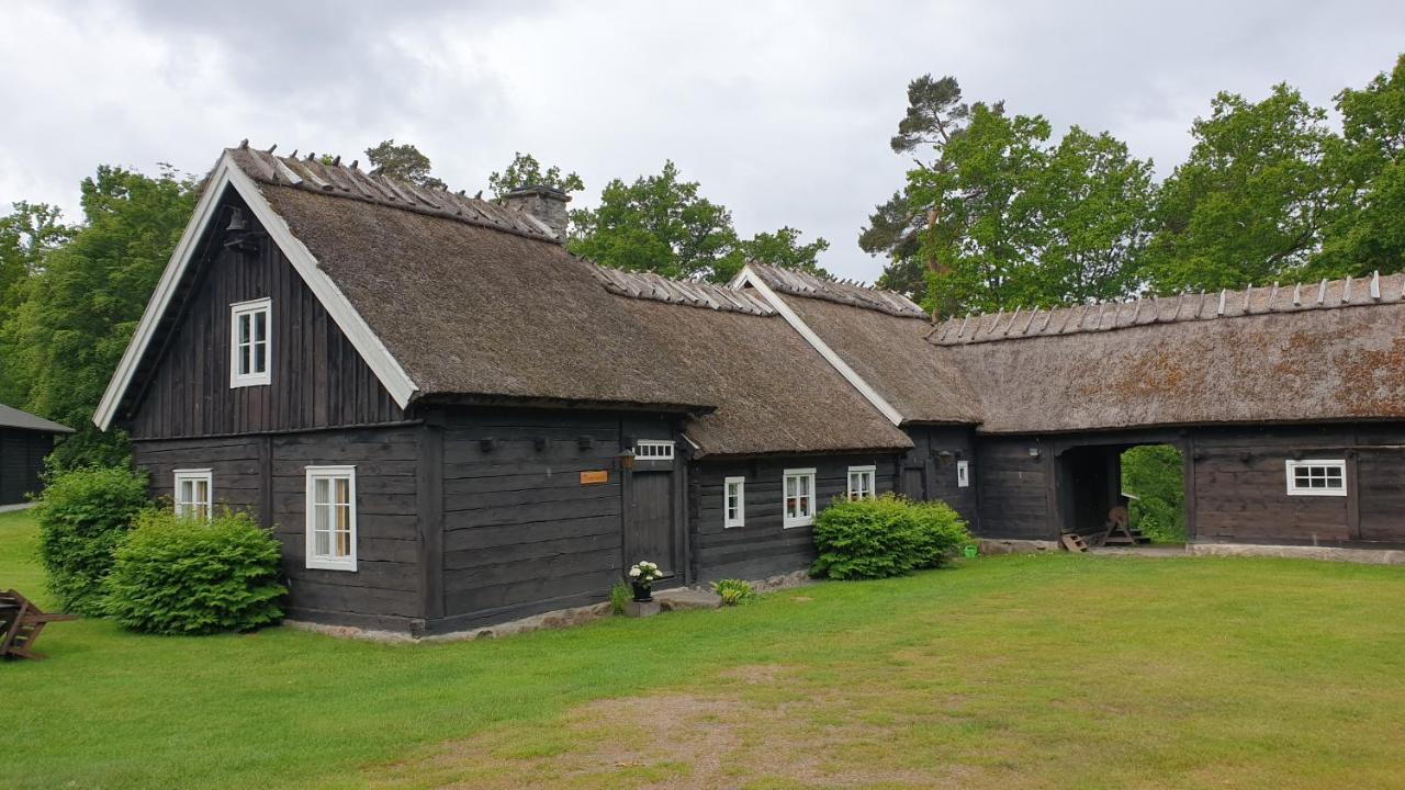 Haestveda Vandrarhem Och Stugor Exterior foto